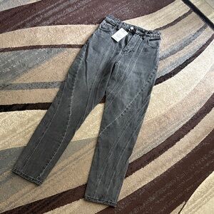 Stylish Gray Women's Straight Leg Jeans